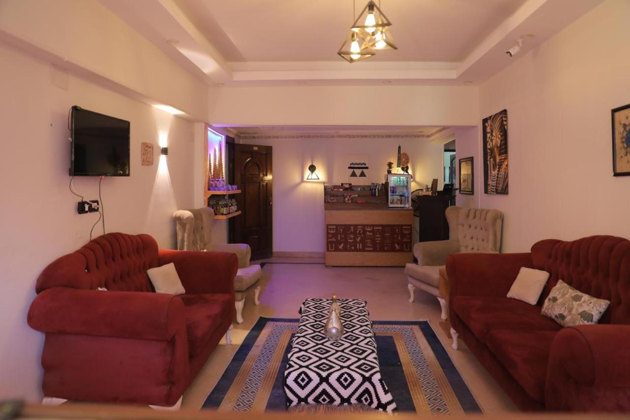 King Tout Hotel Pyramids View Káhira Exteriér fotografie